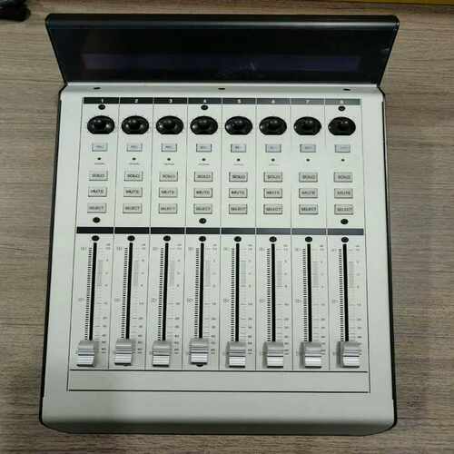 Mackie 美奇 MCU PRO XT扩展台 8个推子 M~询价