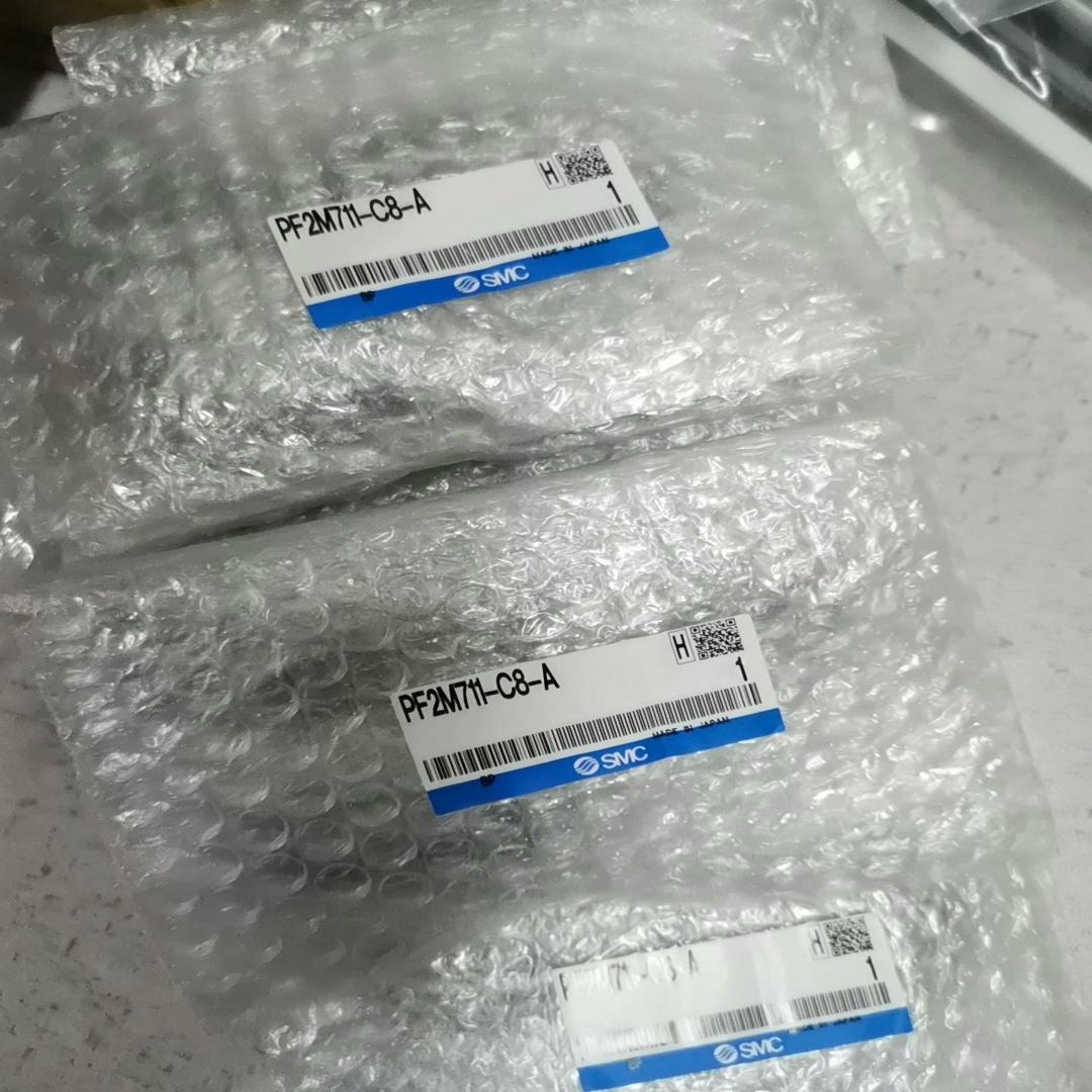 全新原装SMC PF2M711-C8-A流量传感器，实物图片~议价