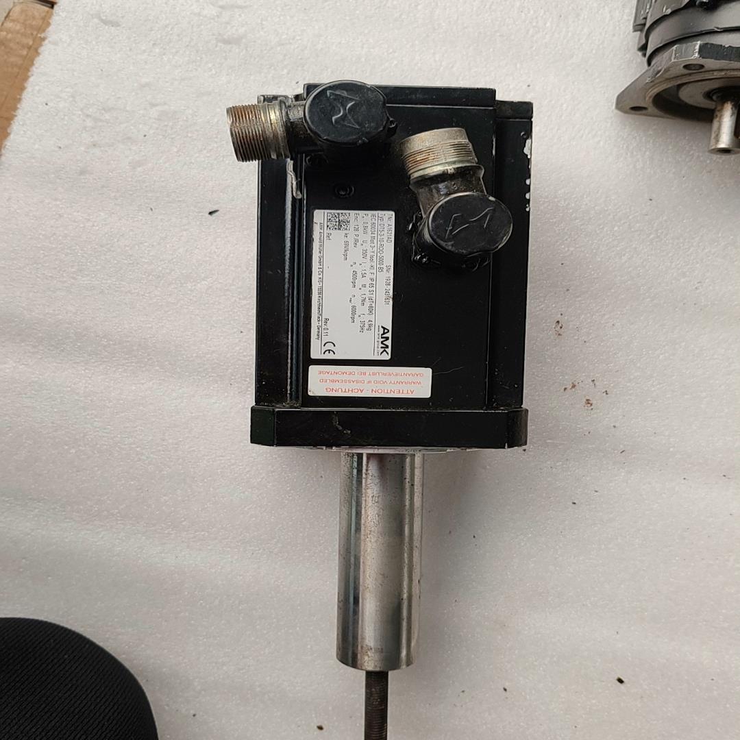 AMK伺服电机 DT5-3-10-R00 -500-B5【南风商行】