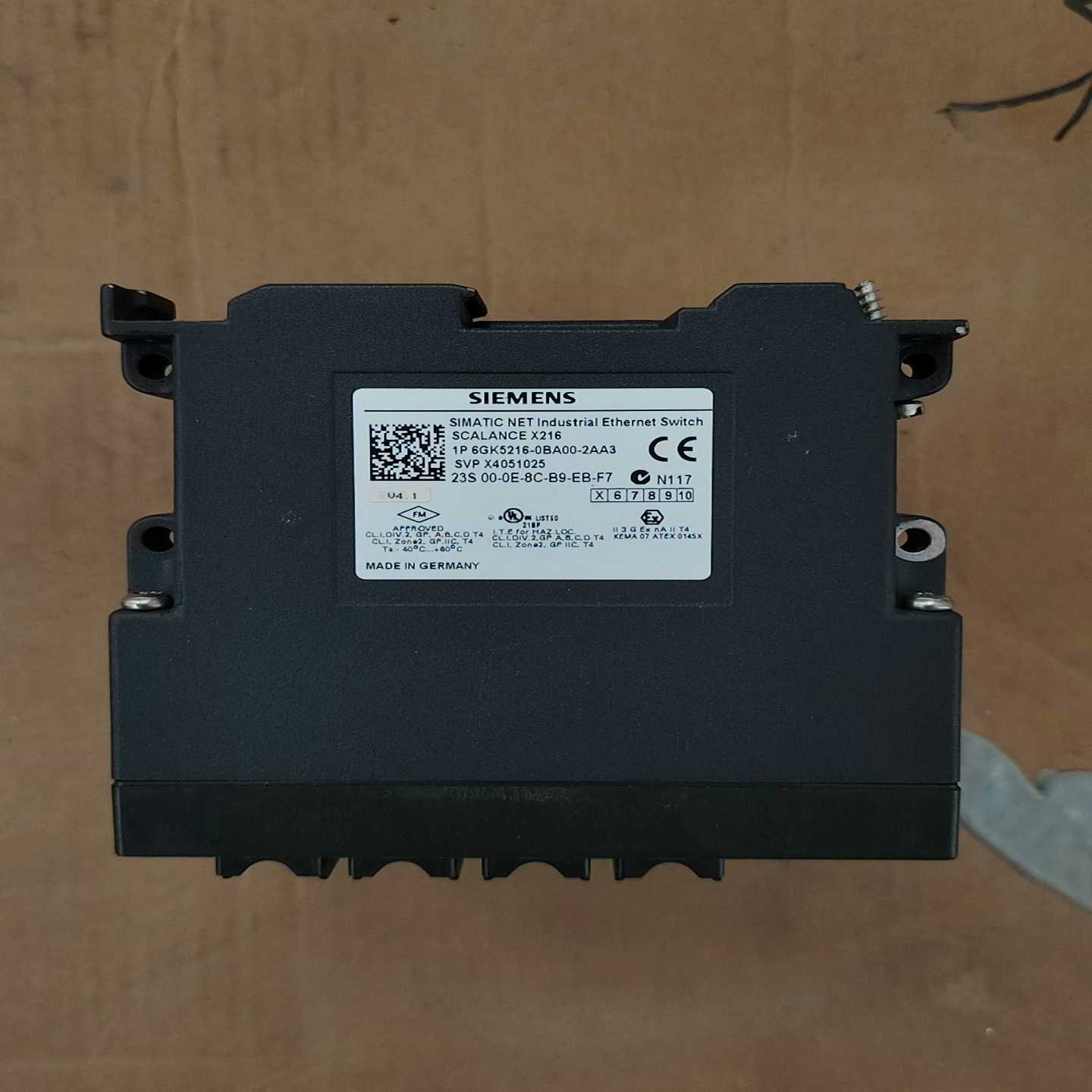 西门交换机6GK5216-0BA00-2AA3，成色议价