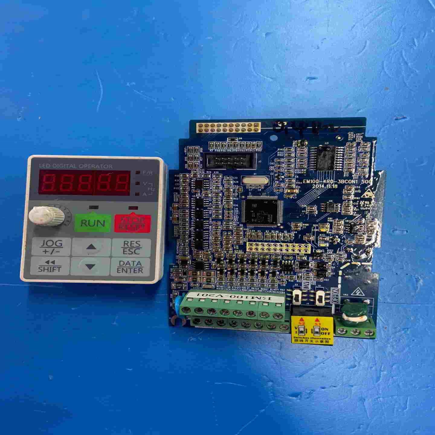 (询价)EM100-4R0-3BCON1 正弦变频器EM100主板+