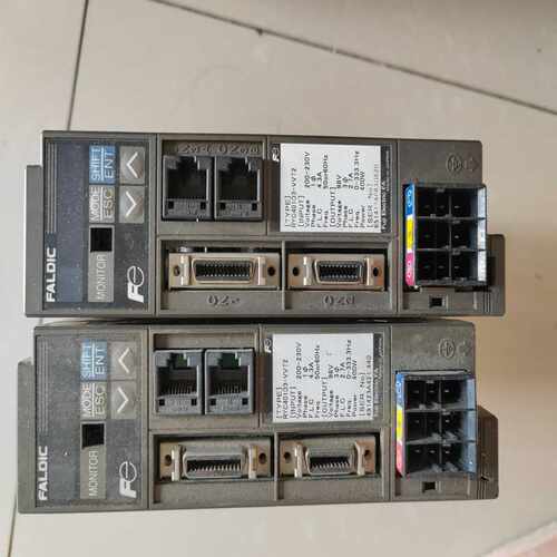 富士伺服驱动器RYC401D3-VVT2 8成新 和5成~询价
