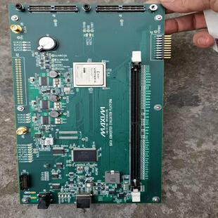 MAX开发板，XC4VLX25FFG668.一张，见图片~询价