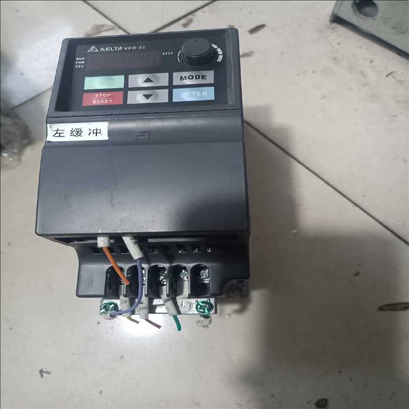 议~台达变频器VFD002EL21A，220V，200W，成色新