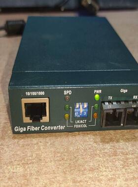 泰科电子 千兆光纤转换器 PEL-MC-1GB-MMSC-U~询价