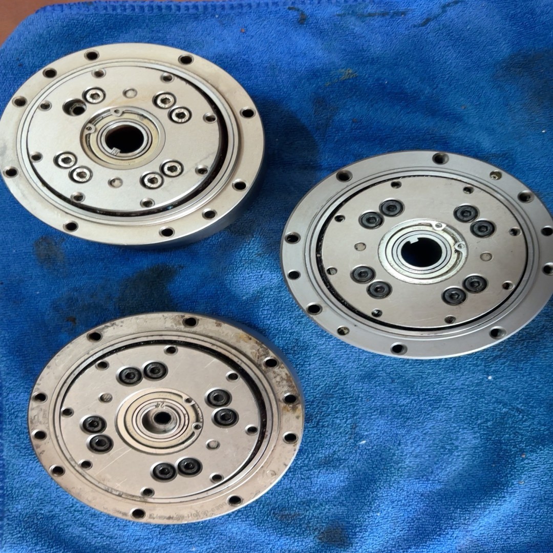 【议价】谐波减速器SCV100R40A14A拆机包功能包好成色美丽