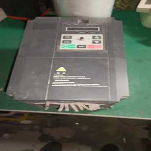 龙泽LZ500 4T75G 11P变频器380V7.5kw 落红设备