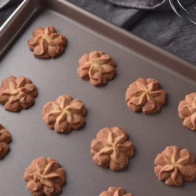 加厚不粘烤盘烤箱家用面包烘焙工具长方形不沾专用雪花酥蛋糕模具