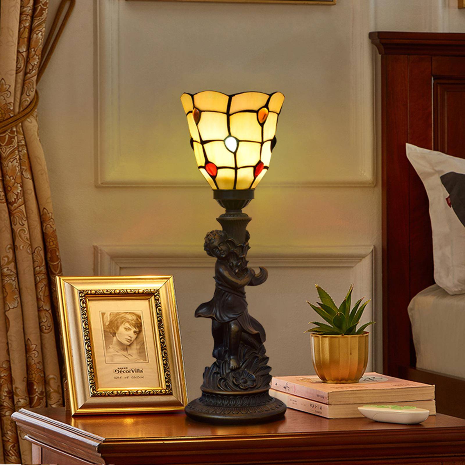 欧式彩色珠子小男孩彩色玻璃灯餐厅酒吧书桌装饰台灯卧室床头灯