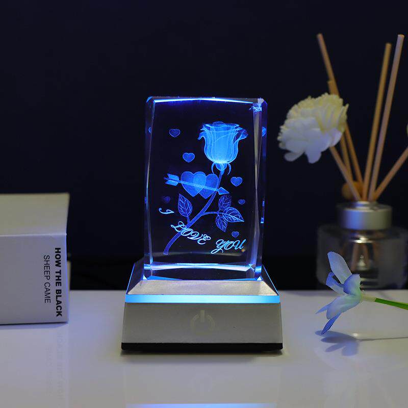 创意新品3D内雕玫瑰花水晶方体摆件生日七夕情人节礼物欧美工艺品
