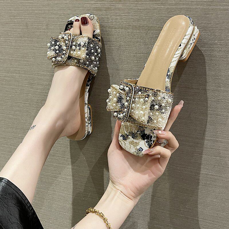 仙女风青花色刺绣凉拖鞋外穿夏季新款水钻蝴蝶粗跟平底一字拖鞋女