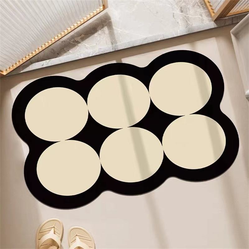 与风与海简约圆圈浴室地垫硅藻泥吸水脚垫易打理速干卫生间门口垫