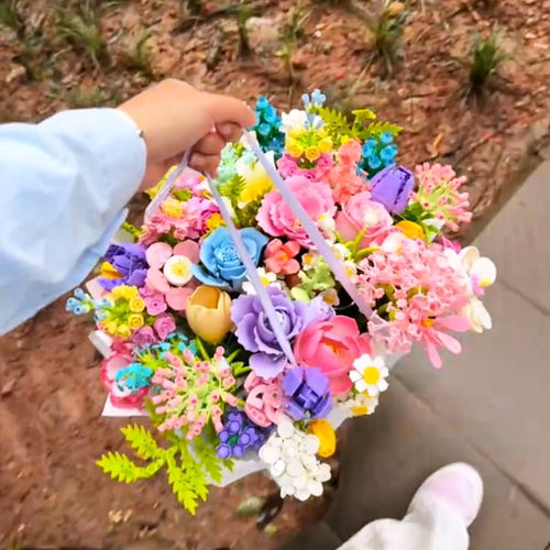 爆款积木花朵积木拼装送女朋友系列情人节闺蜜生日一整套玫瑰花束