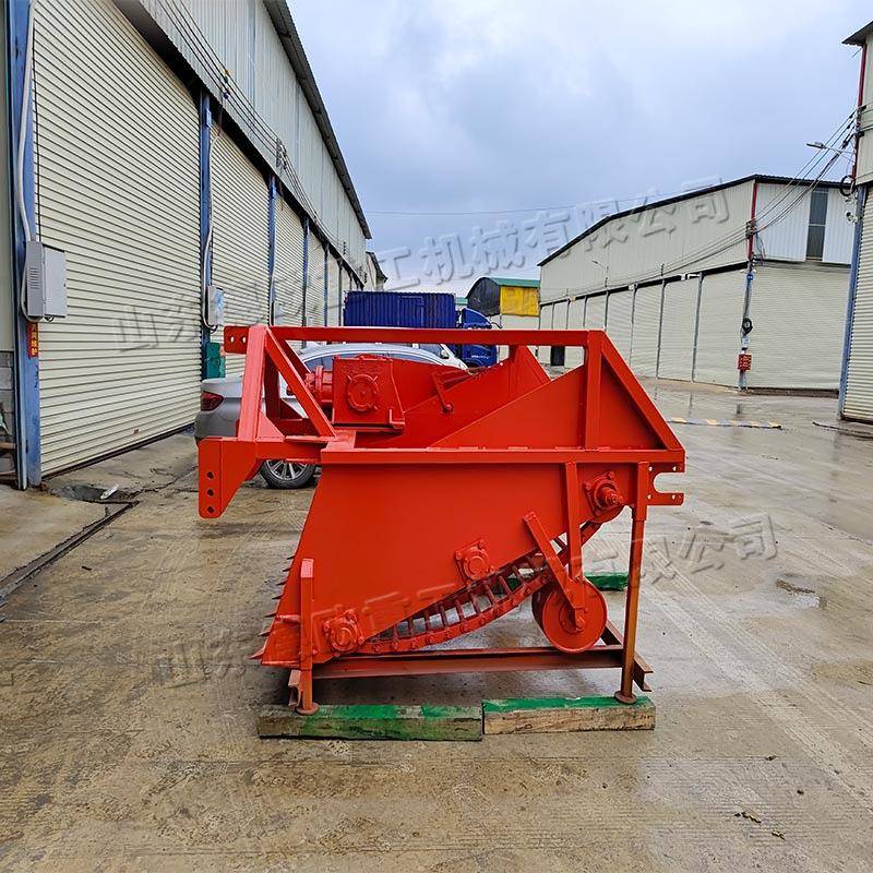 150马力木薯收获机拖拉机后置式红薯挖掘机2行农用番薯收割机