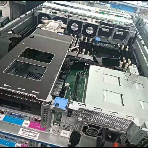 {议价}公司倒闭急需处理联想HR650x 3.5寸12盘，，3块2t{可维修}