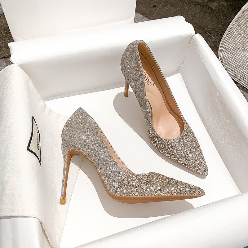 时尚婚鞋女2024年秋新款高跟尖头浅口单鞋银色亮片气质细跟新娘鞋,女鞋,婚鞋,淘宝优惠券,粉丝福利购,淘宝优惠卷