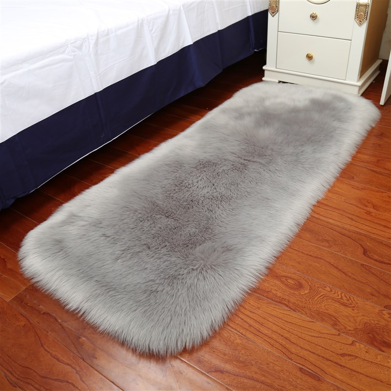 白色长毛绒地毯仿羊毛地毯客厅卧室床边地毯地垫满铺橱窗装饰拍照