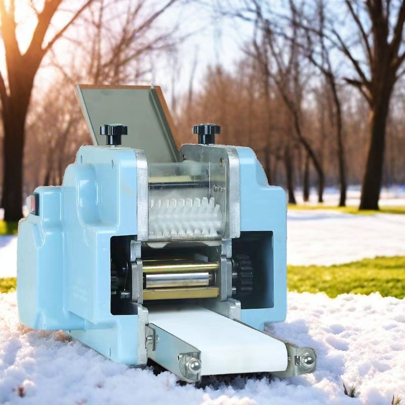 小型自动饺子皮机新款仿手工擀皮机商用馄饨皮包子皮一机多用家用