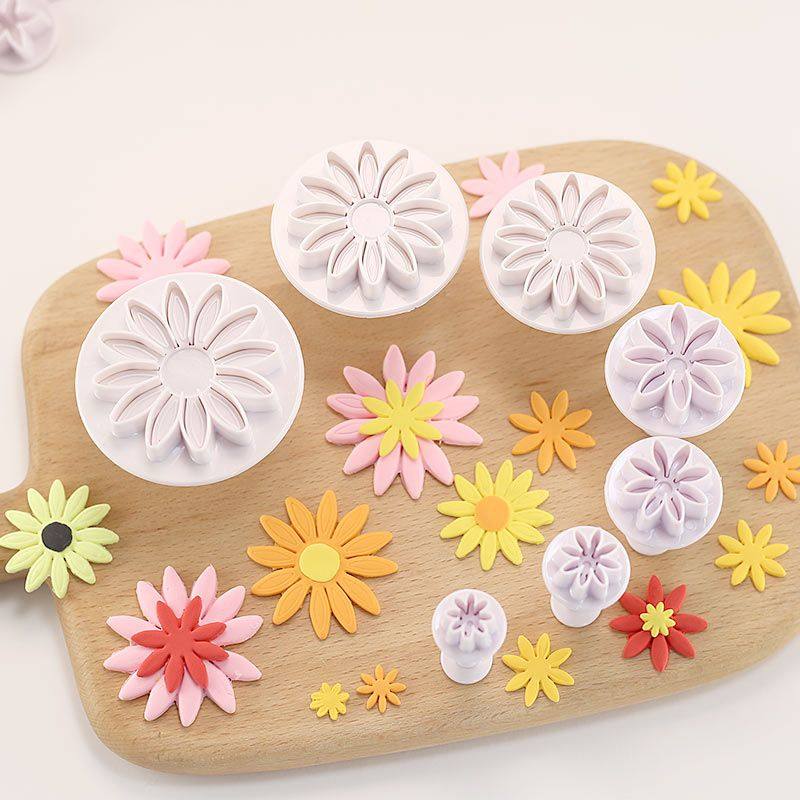 翻糖蛋糕烘焙模具全套装卡通小雏菊梅花饼干切模面食馒头装饰工具