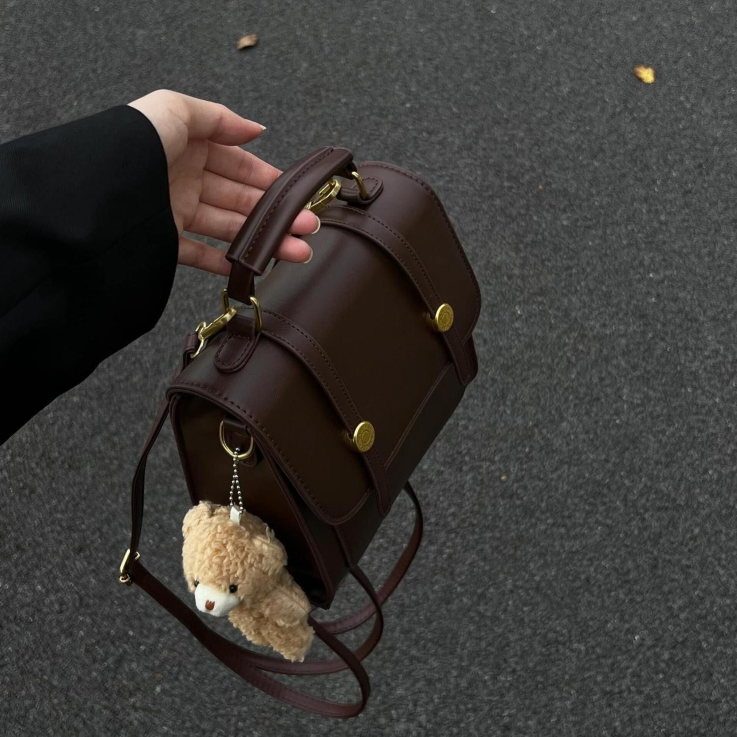 日韩jk制服包双肩包女2025新款大容量上班通勤背包气质百搭手提包