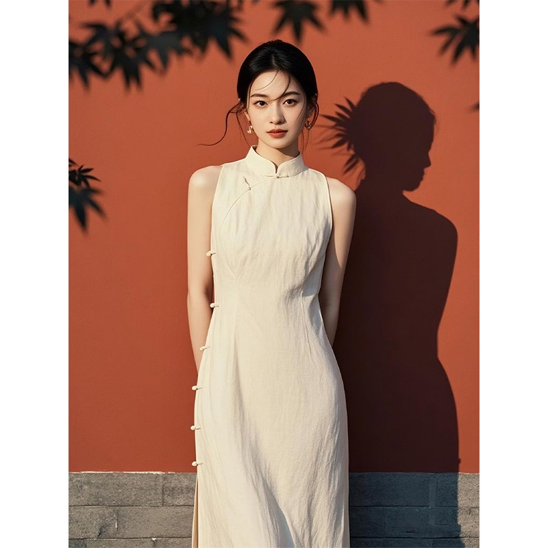 新中式改良旗袍连衣裙女2025年夏季新款无袖立领盘扣收腰开叉裙子
