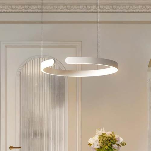 北欧简约客厅吊灯意式创意轻奢酒店展厅圆环指环C形餐厅吧台吊灯