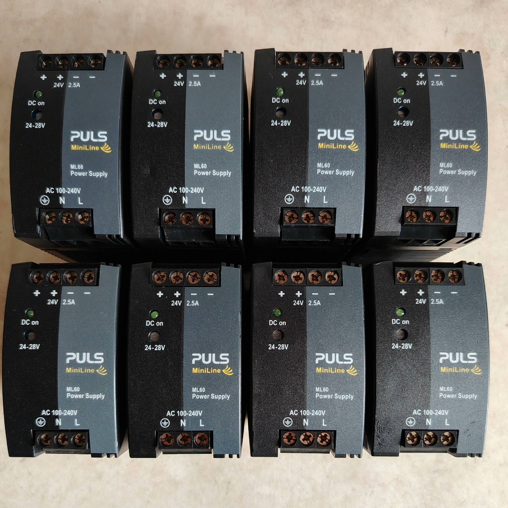 议价普尔世开关电源：ML60.241、24v≈2.5a。适用