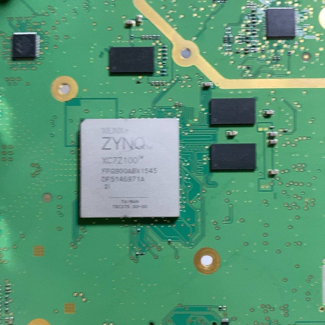 议价赛灵思XC7Z100-FFG900，库存11片。适用