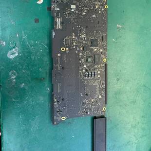 议价A1502主板2013年 i5-2.4主频+4G内存，无适用