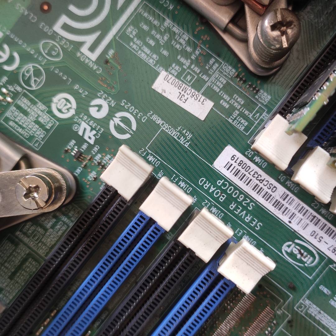 议价英特尔S2600CP X79双路服务器主板(成色适用