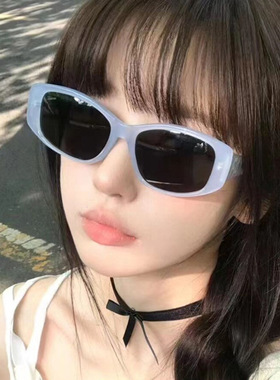 小红书网红太阳镜方形遮阳墨镜高级感防紫外线复古猫眼太阳眼镜女