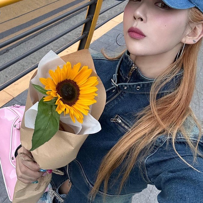 unisextang2024春款甜酷深蓝色复古修身立领短款牛仔外套女旺柒