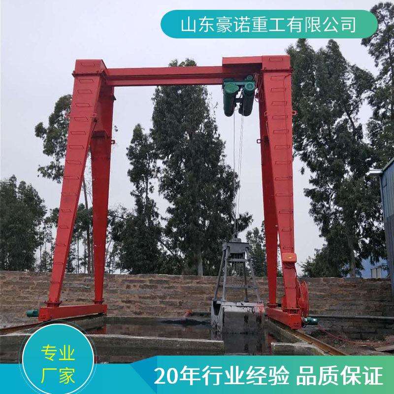 2吨移动龙门架山东加工小型电动龙门架销售1吨5吨小型简易龙门架
