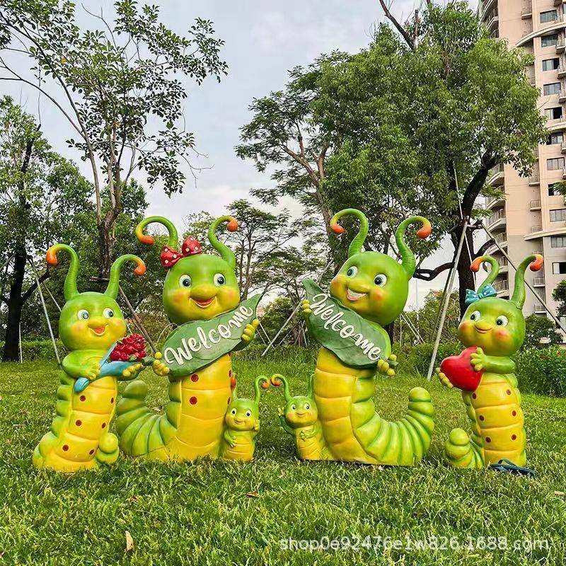 卡通毛毛虫雕塑户外玻璃钢花园草坪庭院景区景观动物美陈装饰摆件