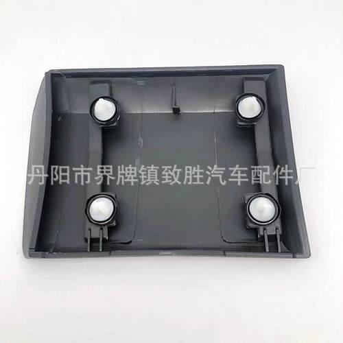 适用于全顺custom2012-油箱盖下装饰条皮纹装饰盖下横梁盖板