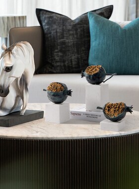 新中式金属番石榴摆件样板房书房售楼部壁柜书柜茶几桌面艺术摆设