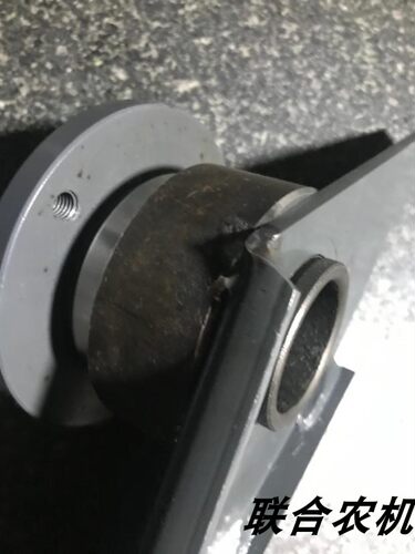 久保田收割机488 588IG 888二次张紧臂防歪套适用原厂轴承座 包邮