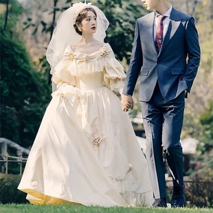 摄影主题法式缎面婚纱旅拍简约影楼拍照气质高级感复古中长款礼服