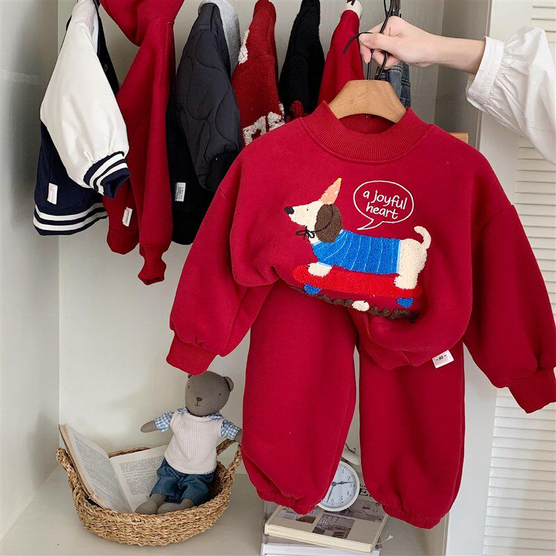 儿童新年套装加绒冬季款男童红色衣服小狗裤子宝宝过年卫衣女喜庆
