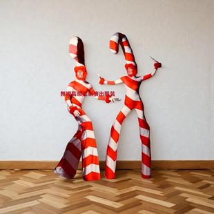 新款定制拐杖圣诞高跷演出服装主题游乐园景区巡游高跷小丑表演服