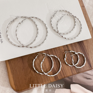 「小黛西」钛合金螺旋转大耳圈钛钢银色几何扭曲扭结麻花圆圈耳环