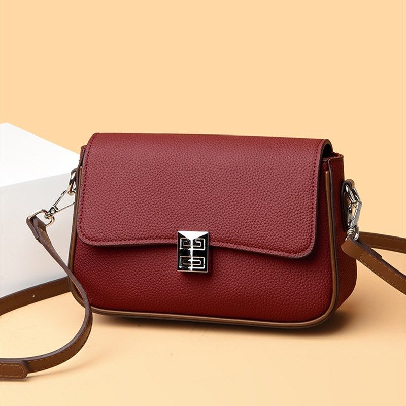 正品百搭真皮小方包2024新款牛皮单肩包软皮中年女士休闲妈妈女包,箱包皮具/热销女包/男包,小方包,淘宝优惠券,粉丝福利购,淘宝优惠卷