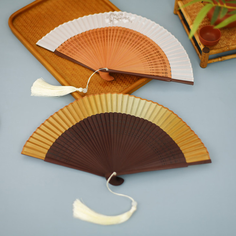 新中式小摺扇高级女士中国古风绢布舞蹈晨袍摺扇结婚可携式随身扇,居家日用,扇子,淘宝优惠券,粉丝福利购,淘宝优惠卷