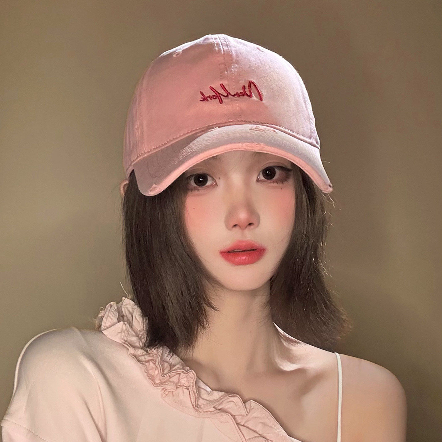 帽子女粉色鸭舌帽大头围宽帽檐大脸显脸小百搭软顶字母刺绣棒球帽