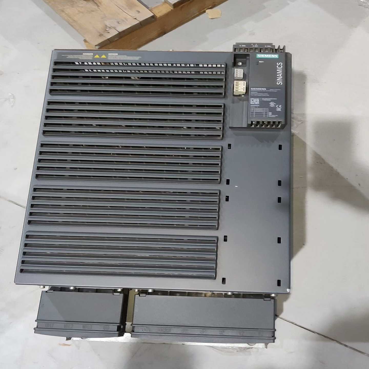 询价拍~变频器75KW..6SL3210-1SE31-5UA0