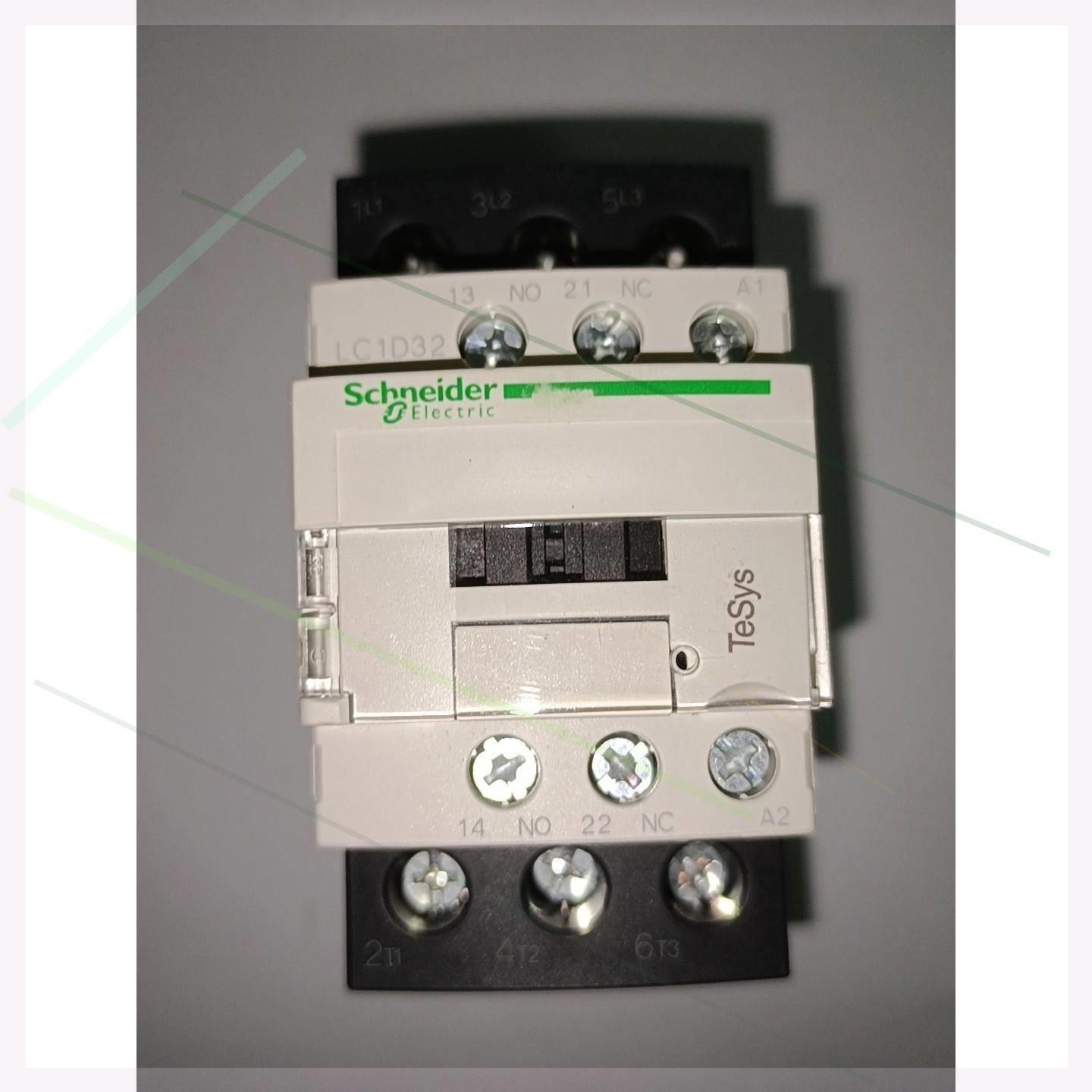 接触器LC1D32M7C220V无包装全新全新原议价