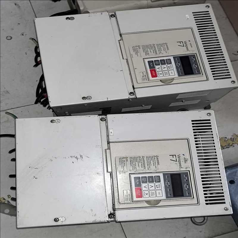 (询价)CIMR-F7B4022 安川变频器 22KW 380V