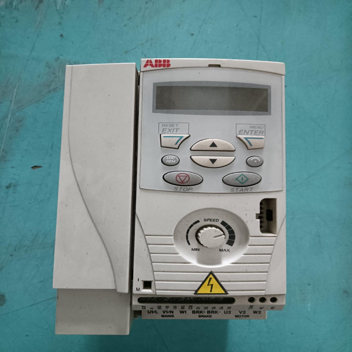 (询价)ABB变频器 ACS150-01E-07A5-2，1.5KW