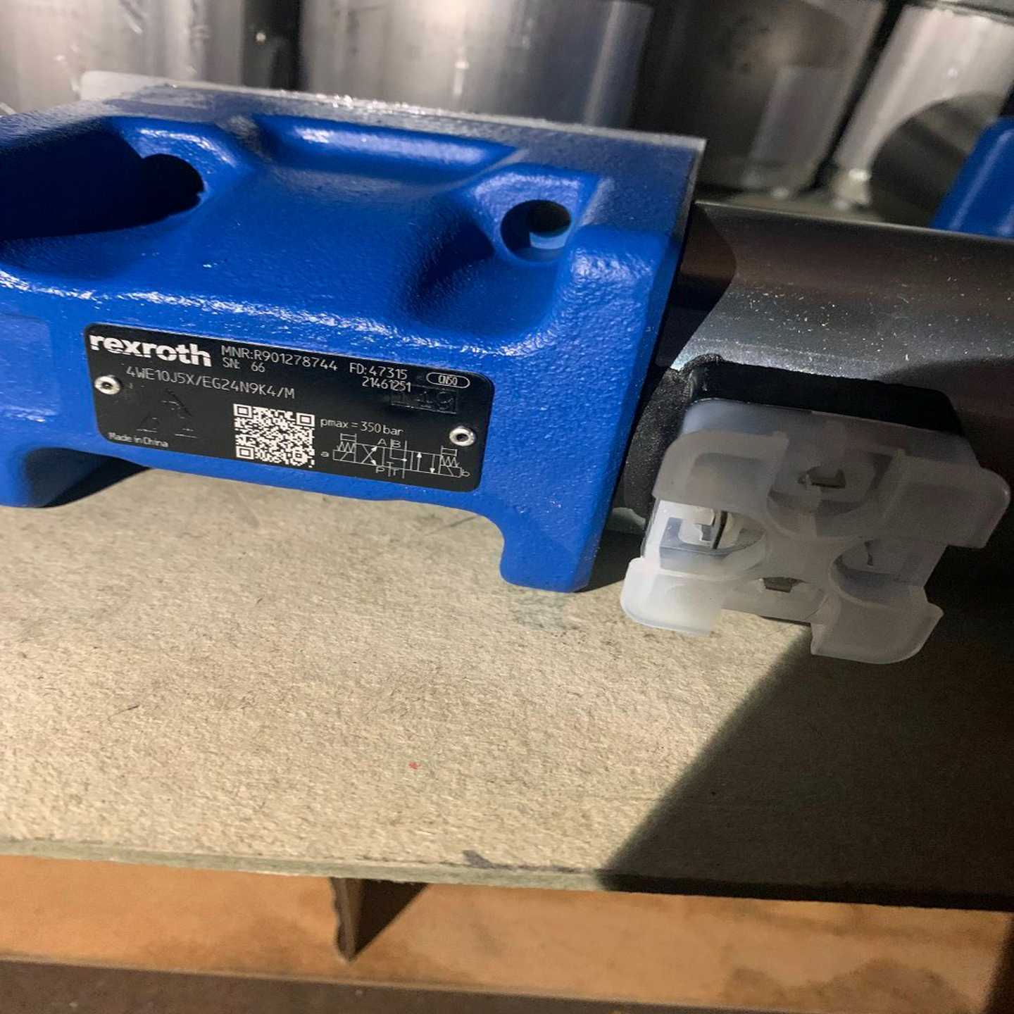 R901278744 4WE10J5X/EG24N9K4/M~询价