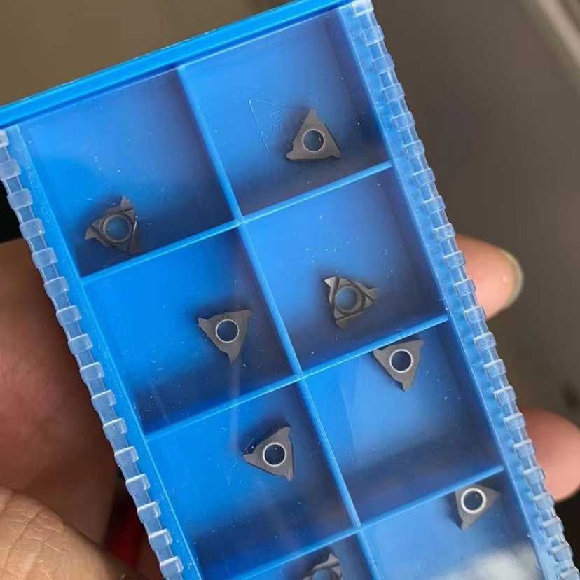 小孔内螺纹刀片小径牙刀片06IR 08IR A55 A60 1.5 1.0ISO挑丝